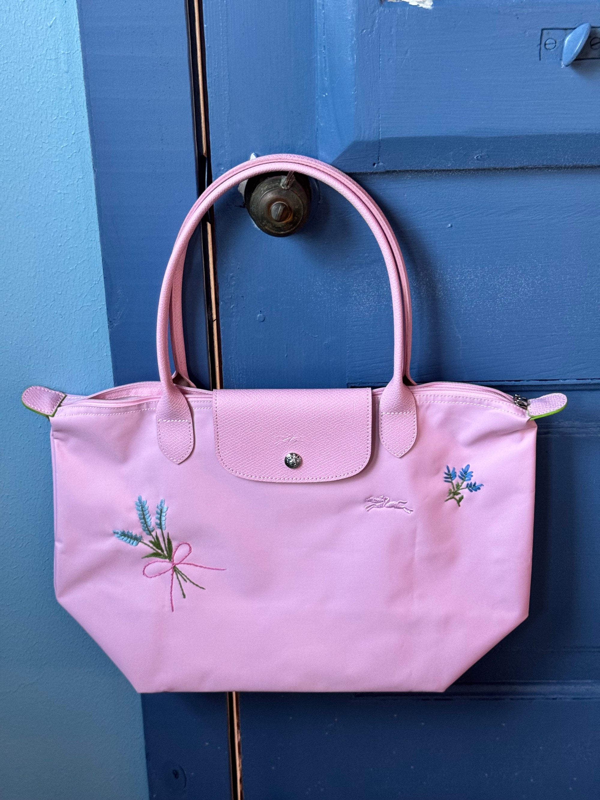 Pink Bluebonnets bouquet bag