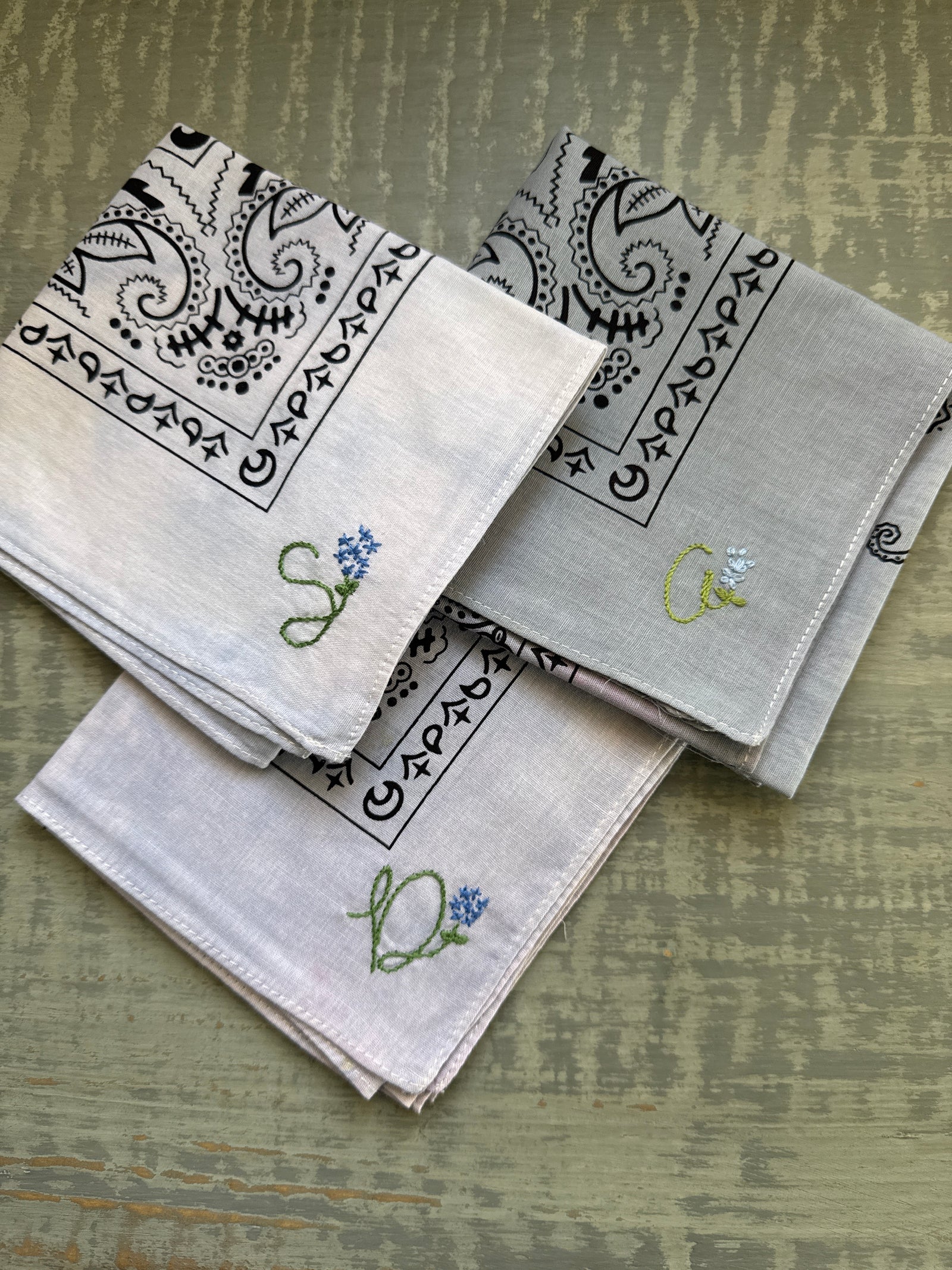 Letter with bluebonnets Bandana *choose letter*