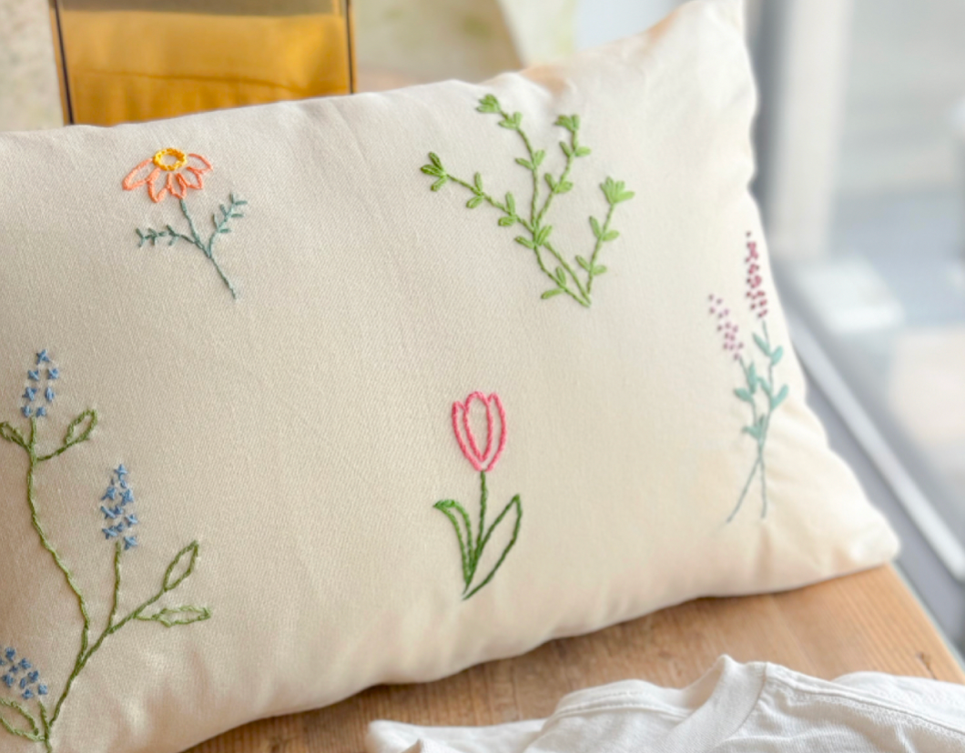 Botanical Sampler| Friday August 22, 2025 - 10:00 am  | Heirloom House Memphis