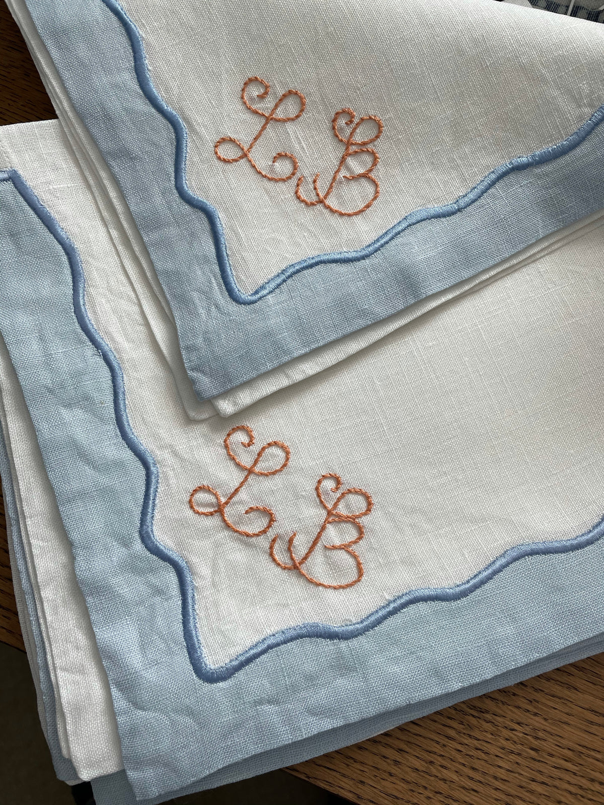 Applique monogrammed Dinner Napkins Set of 4